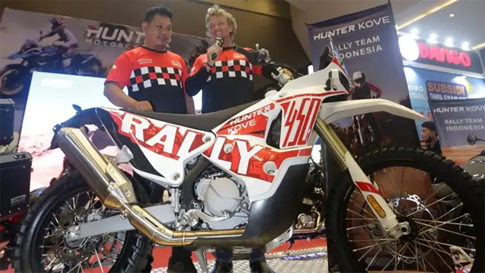 Hunter Tampil di PJR